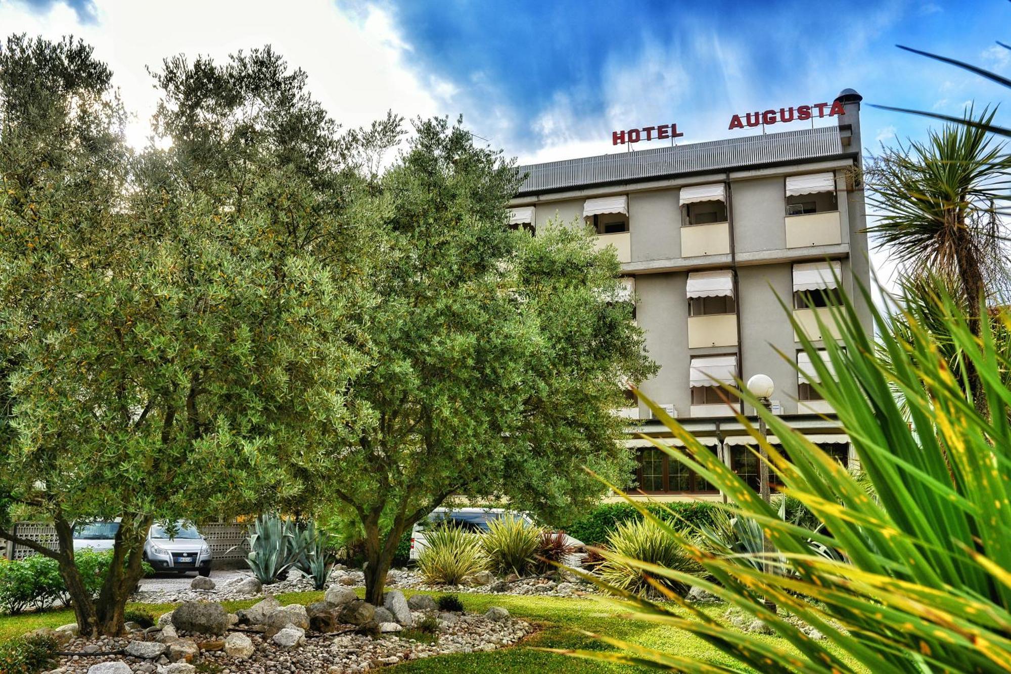 Hotel Villa Augusta Grado Exteriér fotografie